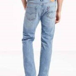 Brand New/Never opened Levi's Men's 505 Regular Fit Straight Jeans Size 36 x 30